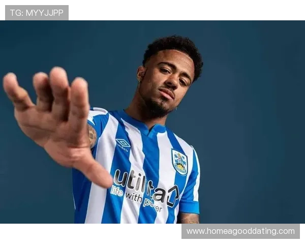 哈德斯菲尔德俱乐部历史回顾与未来发展展望