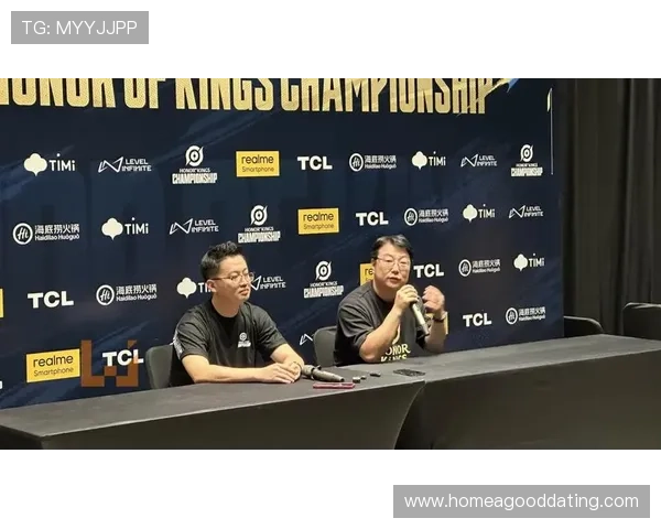 《全球电竞赛季大揭秘 各大赛事背后隐藏的商业机遇与挑战》