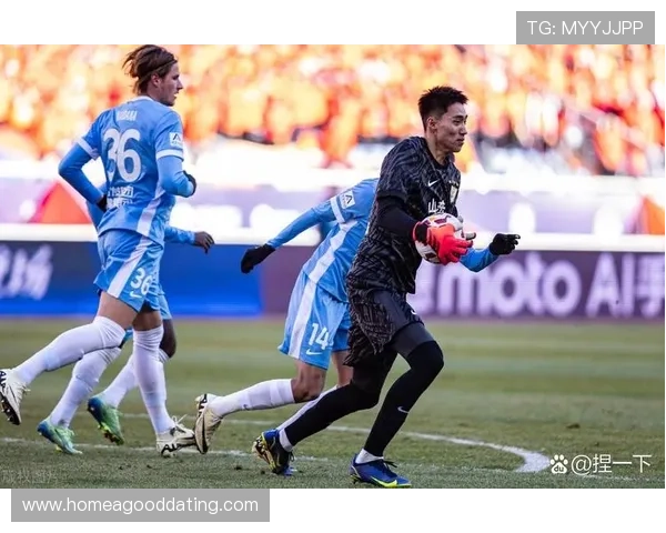 中国足球崛起之路：新一代球员如何打破过去的困境并迎接挑战