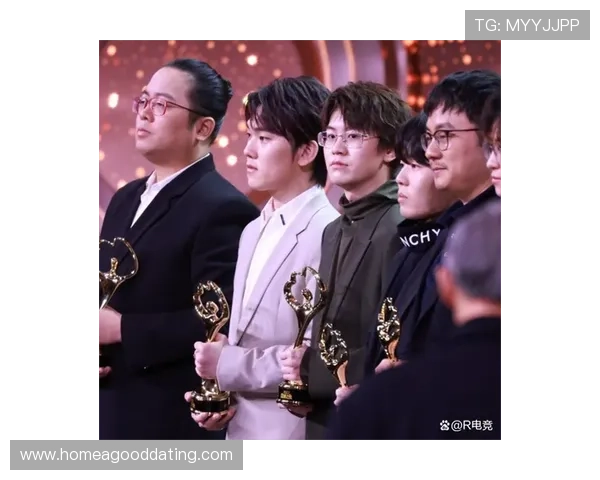 全球总决赛爆冷名场面频出新晋战队逆袭豪门引发电竞圈热议