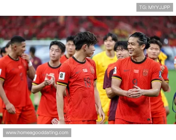 中国男足逆转取胜展现顽强斗志年轻球员爆发点燃全场激情