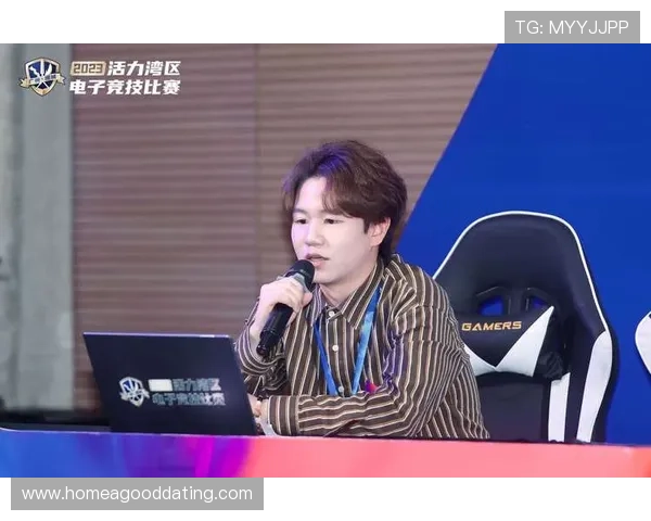 电竞新星崛起：全球总决赛赛场上演精彩逆袭战，未来之星引领潮流