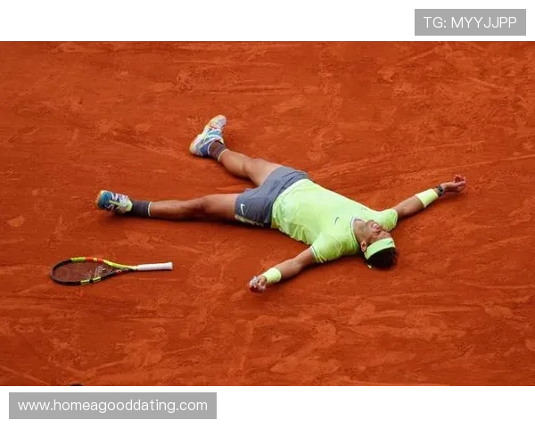 网球大师赛激战正酣 纳达尔复出挑战新星 赛季首秀引发球迷热议