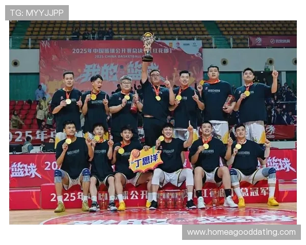 中国篮球联赛迎来新赛季 多支球队引入强援争夺冠军荣誉