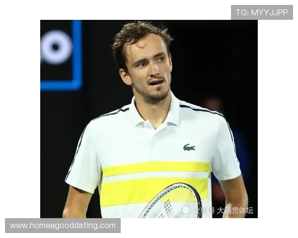 梅德韦杰夫勇夺2025年澳网男单冠军 终结德约科维奇连胜纪录