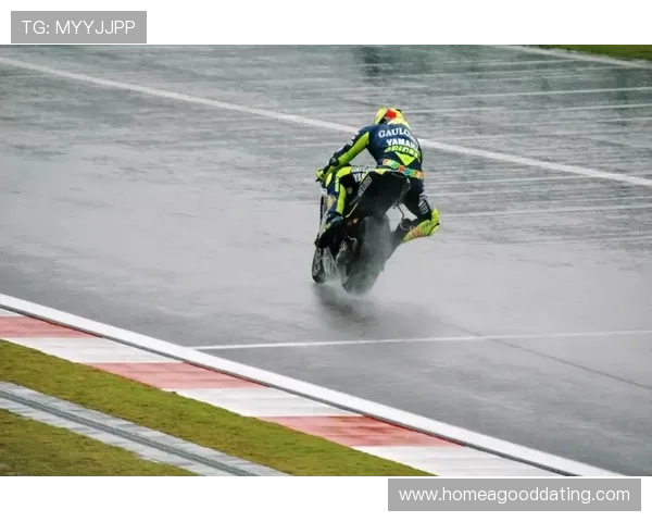 MotoGP赛季焦点车手转会动态与厂队竞争格局新变化全面升级